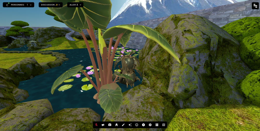 Une grande plante pousse depuis la mare virtuelle du jardin